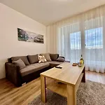 Universityaquaticumgreatforestclinicalcenter Debrecen