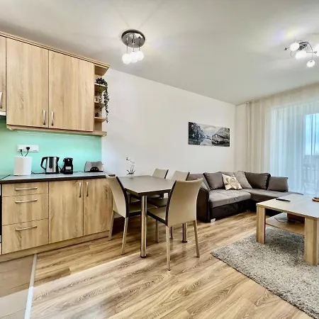 דירה Universityaquaticumgreatforestclinicalcenter דברצן