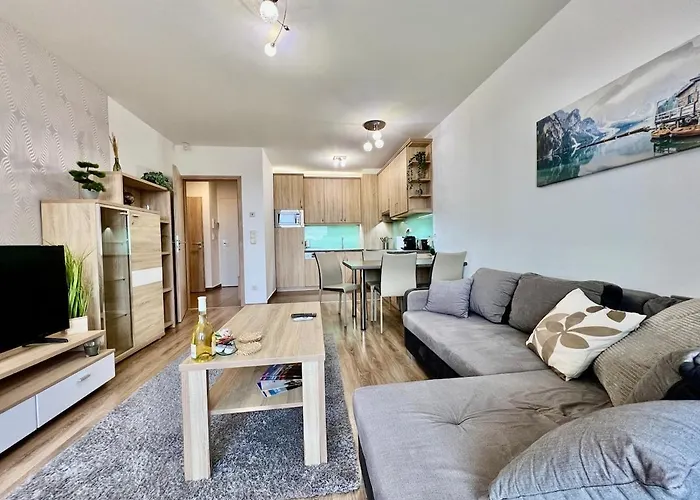 דירה Universityaquaticumgreatforestclinicalcenter דברצן