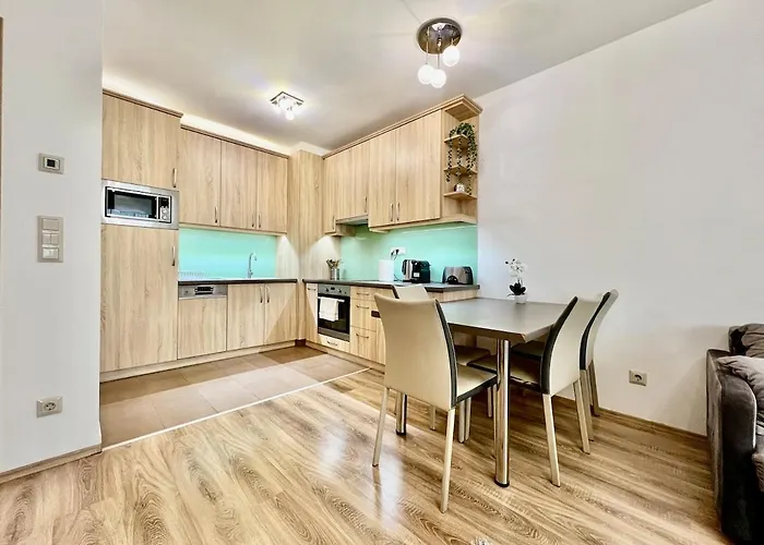 דירה Universityaquaticumgreatforestclinicalcenter *